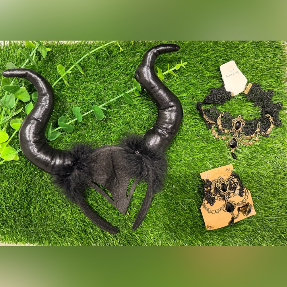 🎃 NEW! DISNEY MALEFICENT COSTUME HORNS & ACCESSORIES